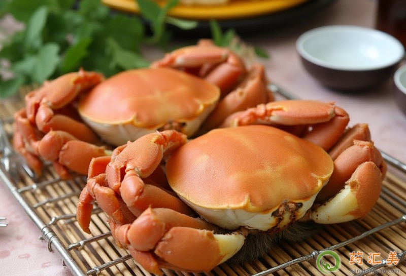 螃蟹與什么食物一起吃好 螃蟹與什么食物一起吃好